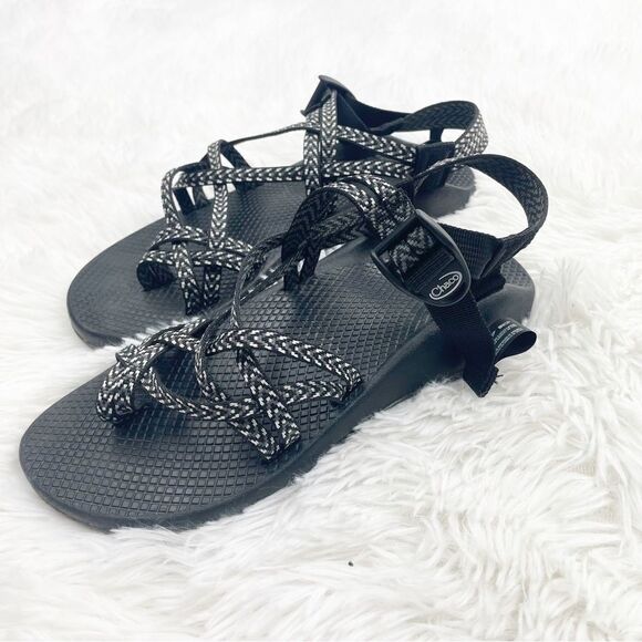 Chaco Zx2 Double Strapped Boost Black Sandals - Picture 1 of 8
